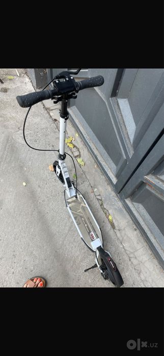 Самокат почти новый