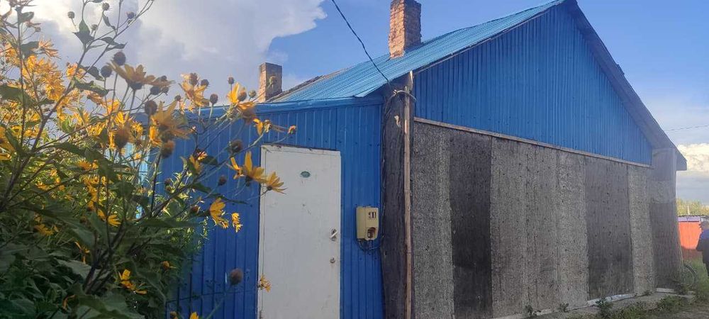 Продам 2-комн.дом в Рабочем. Барачного типа.