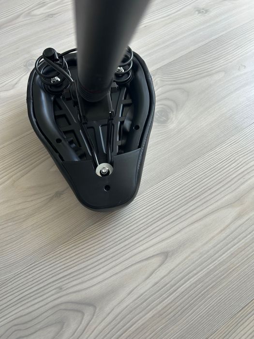 Scaun de vanzare trotineta Kukirin- G2 Max