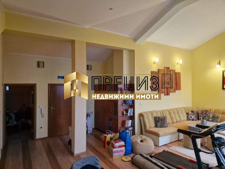 Продажба 2-стаен гр. Шумен - Пазара 77m²