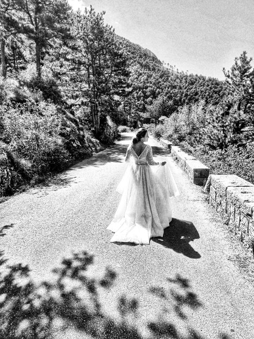 Vand rochie de mireasa, marimea M