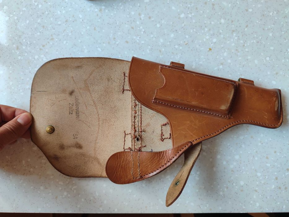 Продам кожаную кобуру