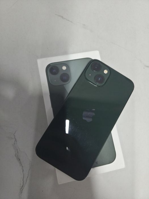 iphone 13 зелёного цвета