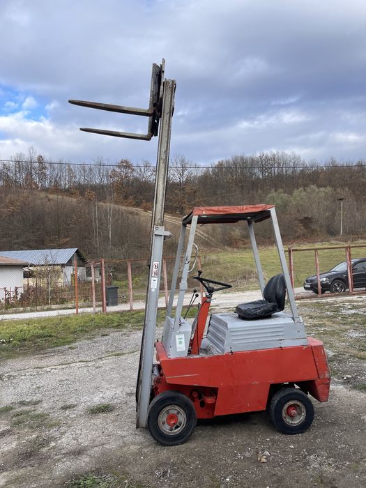 Мотокар Linde 1.5 тона Виличен изравнител