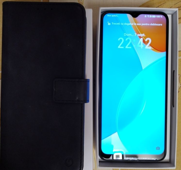 Vand Honor X6 blue