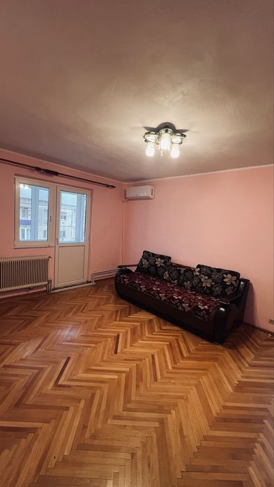 Apartament cartier Negoiu etaj 4