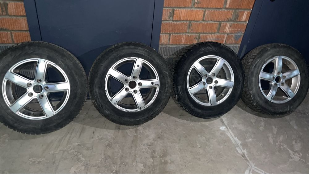 Колеса в комплекте на R15