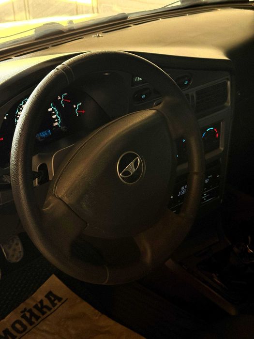 Nexia 2 1.6 srochno sotiladi