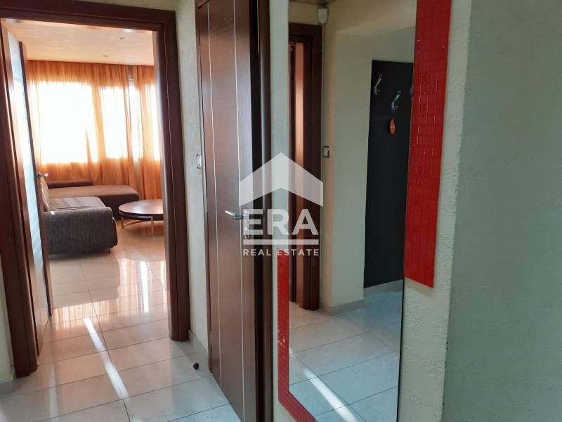 Продава се Тристаен апартамент в Поморие - 154 кв.м за 1140 €/кв.м - Снимка #10