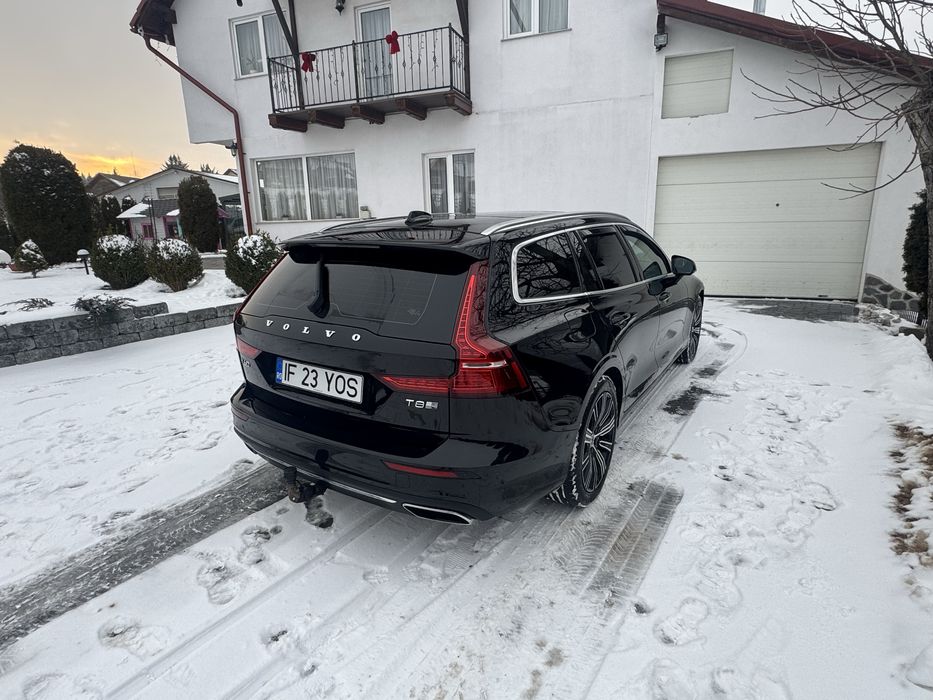 Volvo v60 T8 4x4 2.0 plug in hybrid 2019 usor avariat