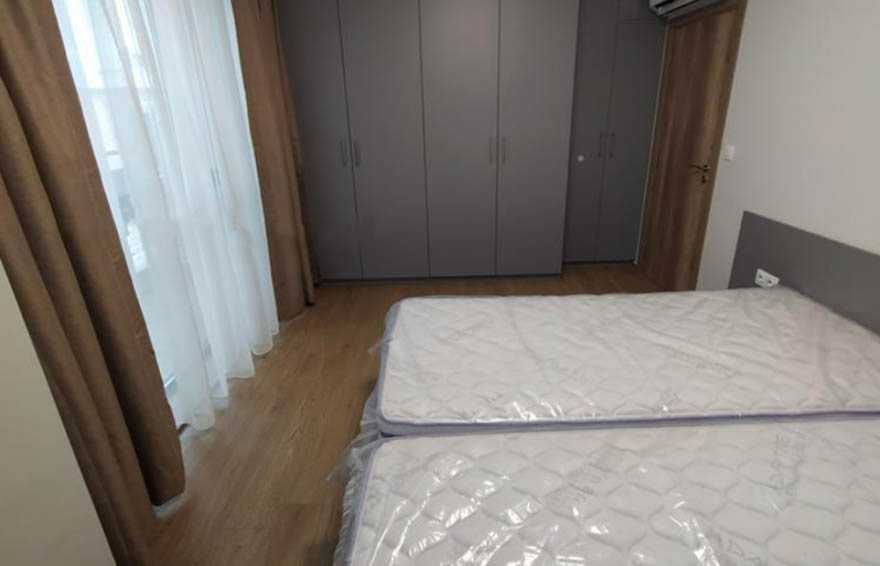 Дава се под наем Двустаен апартамент в София, Зона Б-19 - 85 кв.м за 598.23 € - Снимка #3