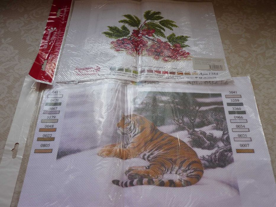 Рисунок на канве