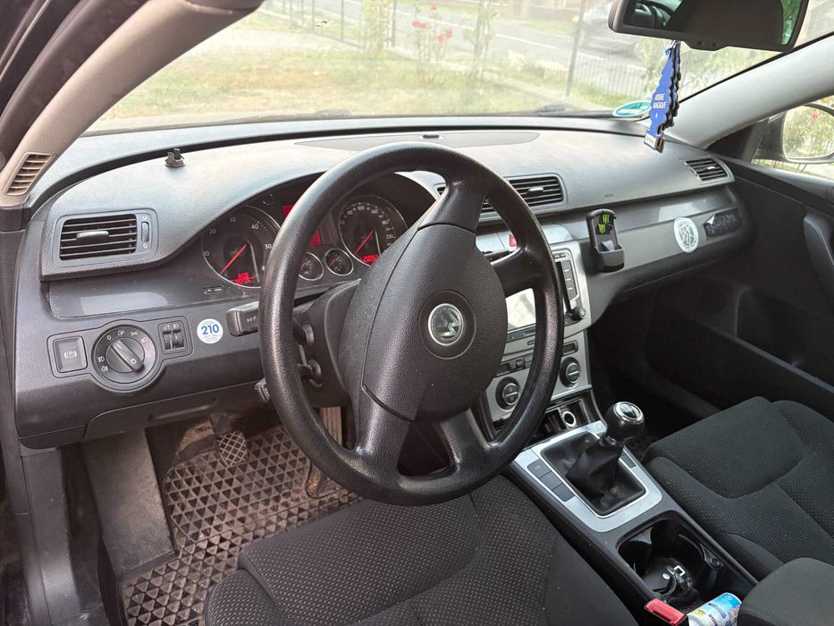 VW Passat B6 2.0 TDI