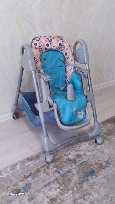 Детский стул для кормления