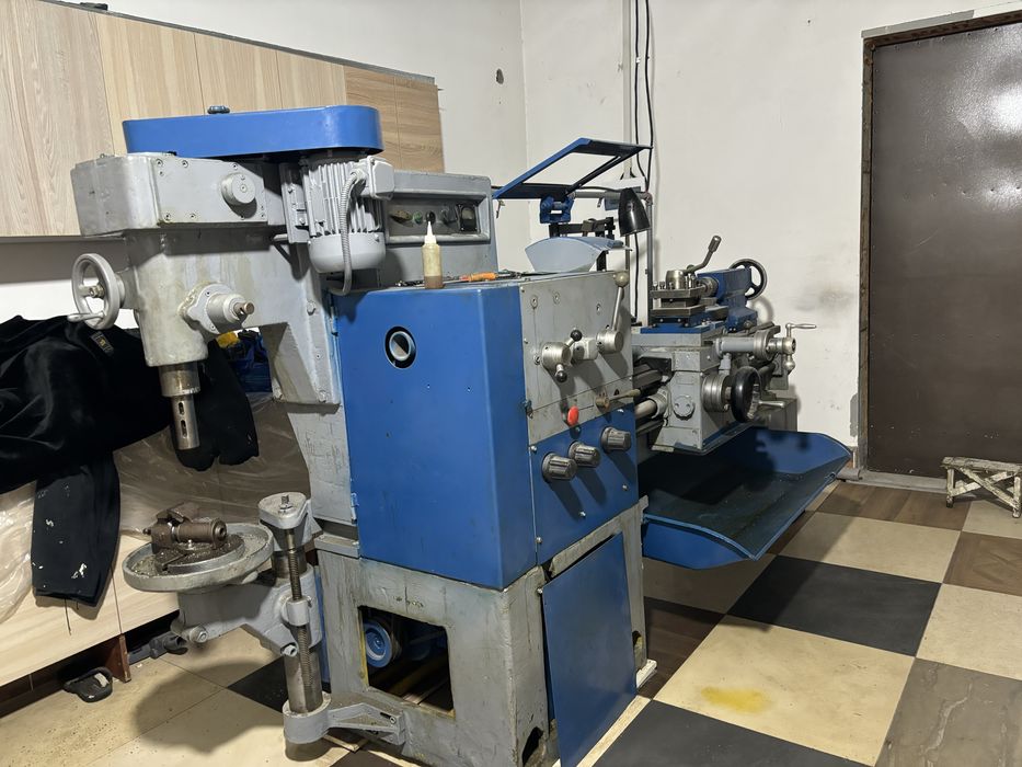 Токарный станок.