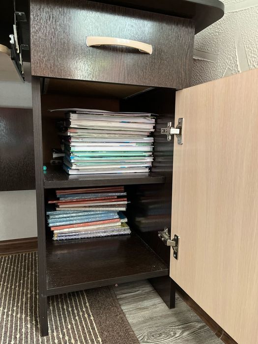 Компьютерный стол