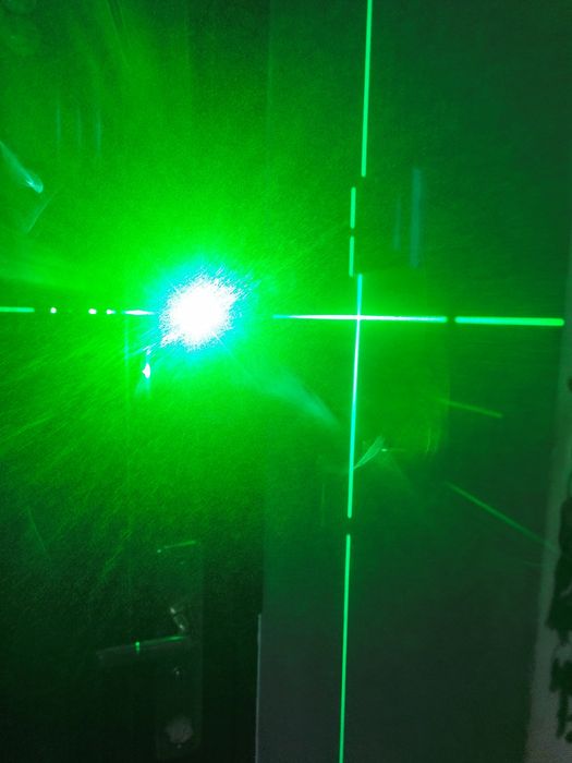 Laser nivela Hilti  PM 30 MG