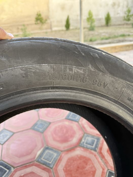 Продам летний шина 215/65/16