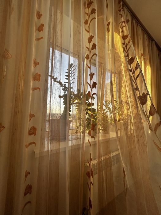 Продам тюль на окна