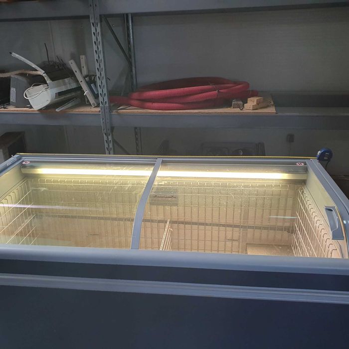 Vitrine frigorifice congelare second hand