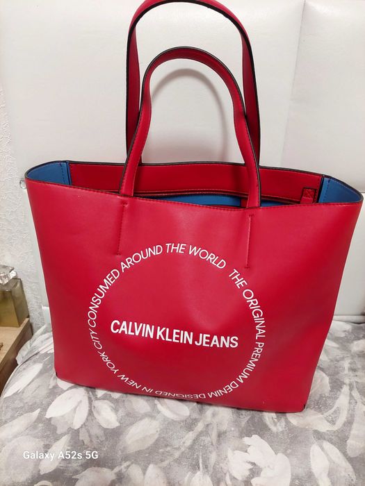 Дамска чанта Calvin Klein