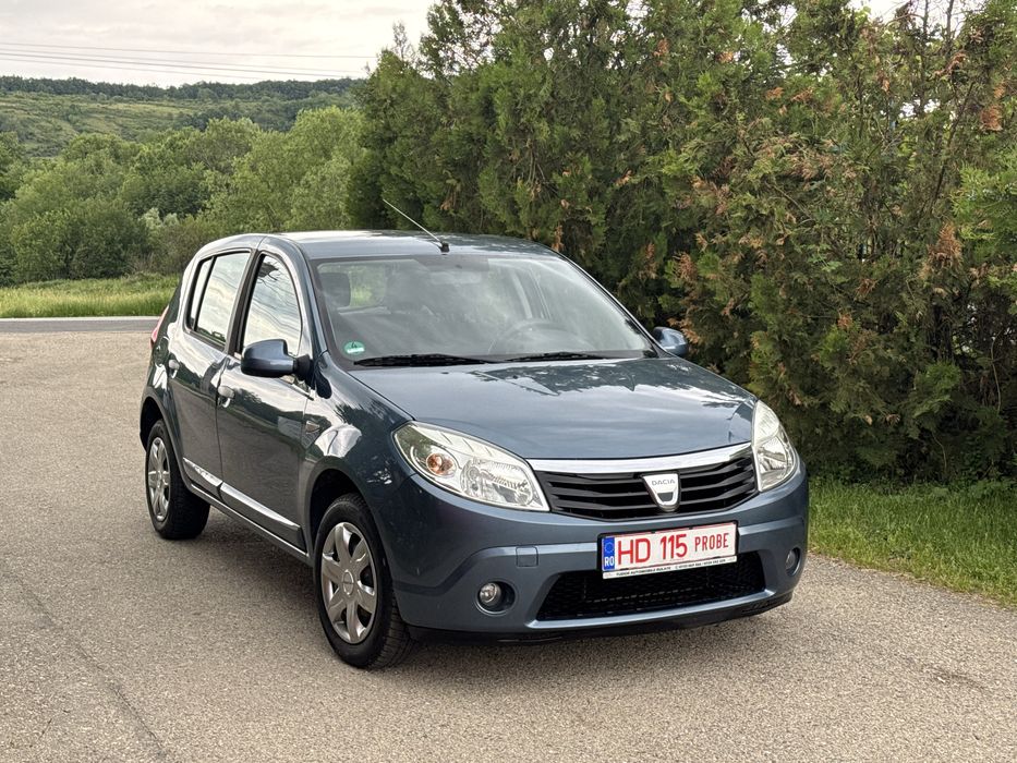 Vând Dacia Sandero Motor 1.4 Benzină MPI 75 CP Import Germania Fara rugină