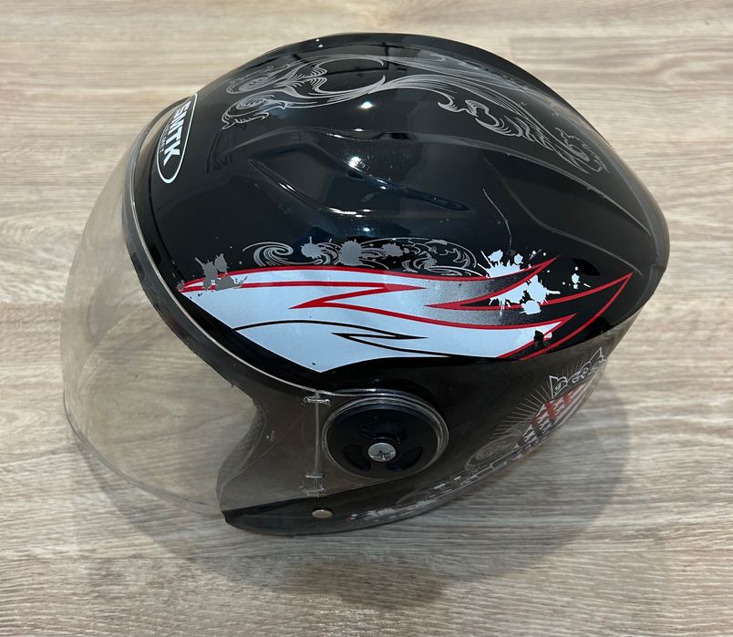 Мотошлем в хорошем состоянии