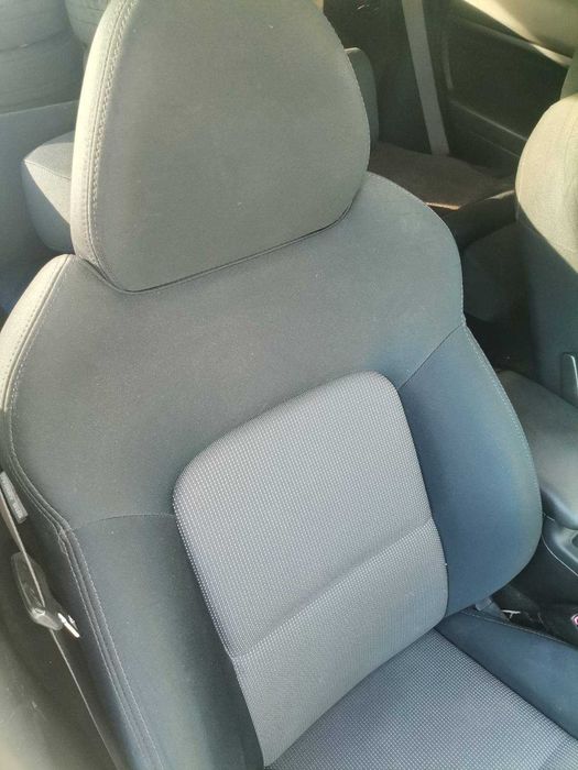 Продавам Subaru legacy