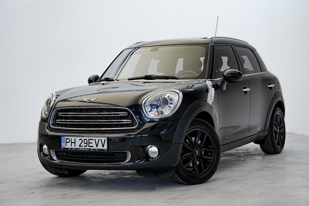 Mini Countryman Panoramic / Navigatie / Scaune + Parbriz Încălzite