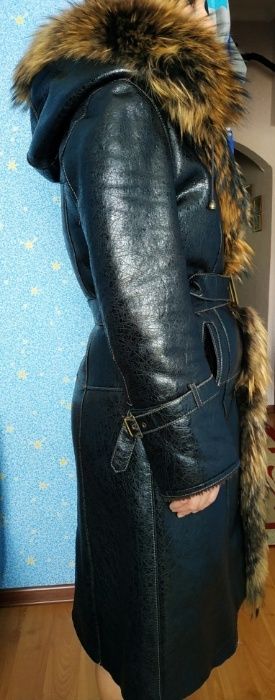 Женская дубленка