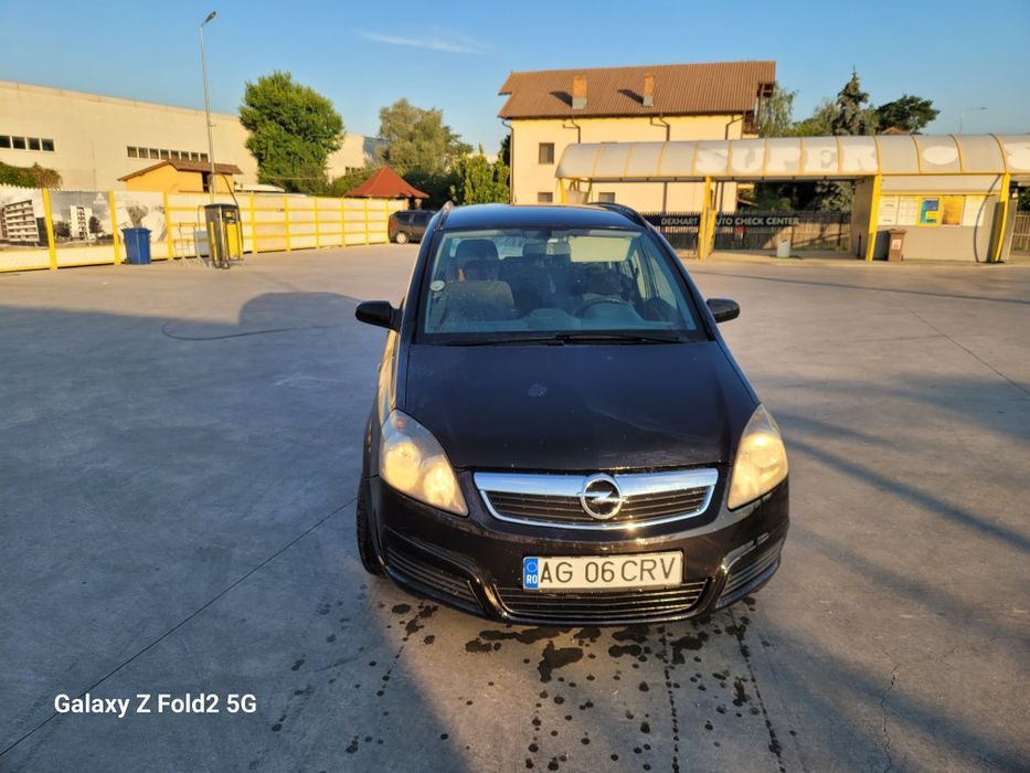 Zafira 1.9 , 120 cai