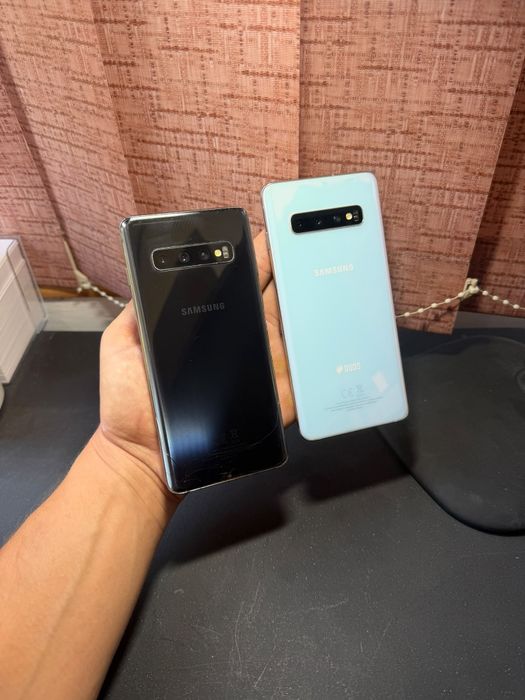Samsung Galaxy S10 Negru/Alb, DualSIM, Memorie 128GB, 8GB RAM, Android 12