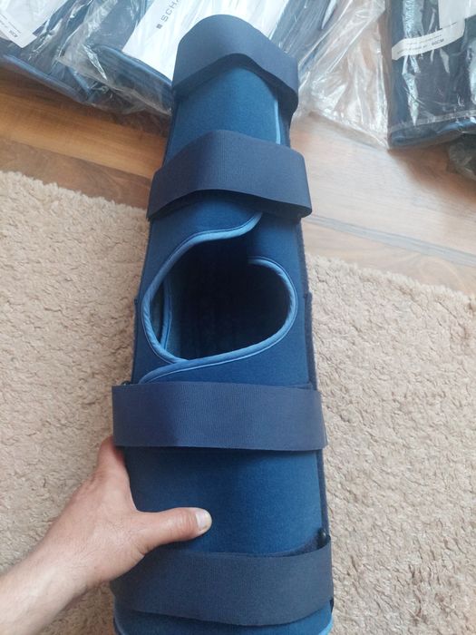 Suport pentru picior,genunchi ,nou