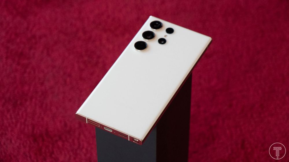 S23 ultra 256GB/8RAM