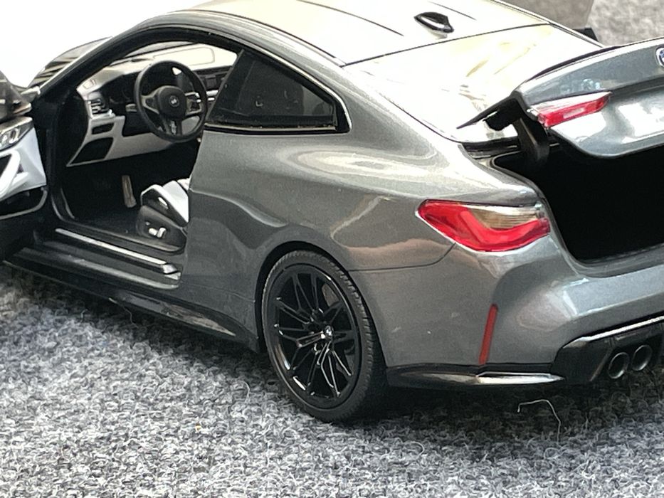 BMW G82 1/18 Minichamps