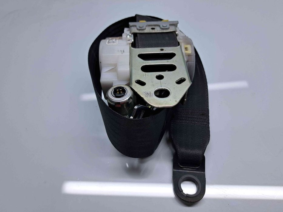 Centura stanga fata Toyota Rav 4 III (ACA3, ACE, ALA3, GSA3, ZSA3) [F