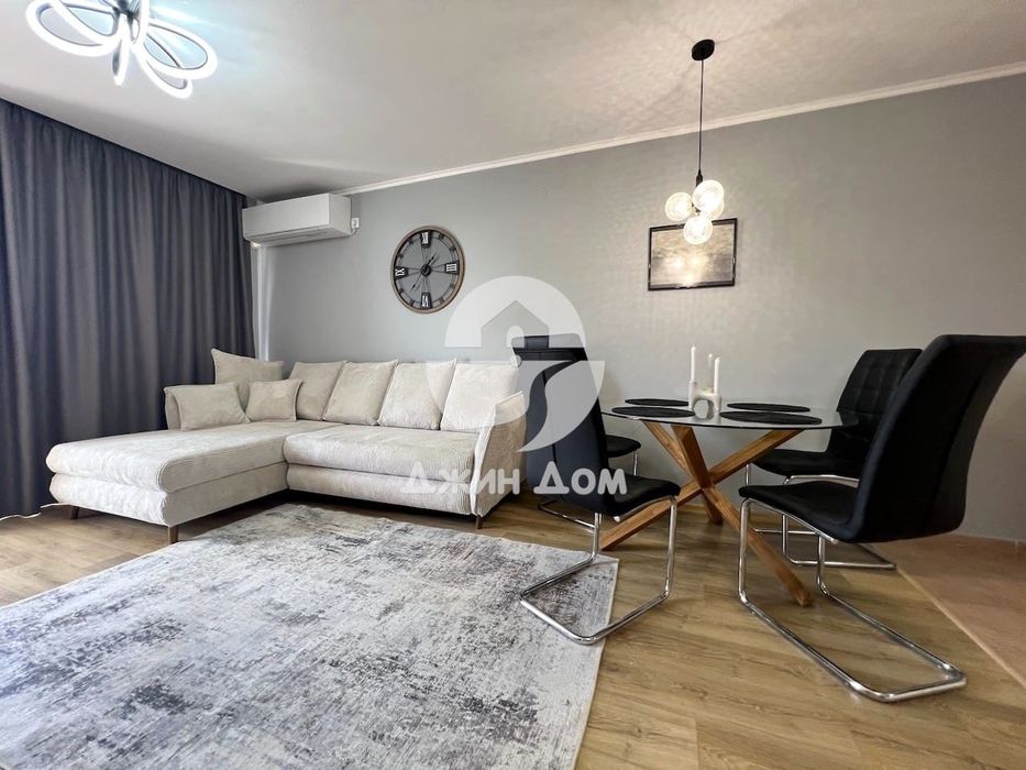 Продава се Двустаен апартамент в к.к. Слънчев бряг - 71 кв.м за 747 €/кв.м - Снимка #1