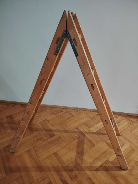 Vand scara lemn pentru zugravit