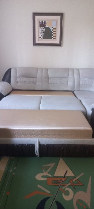 Продам большой диван