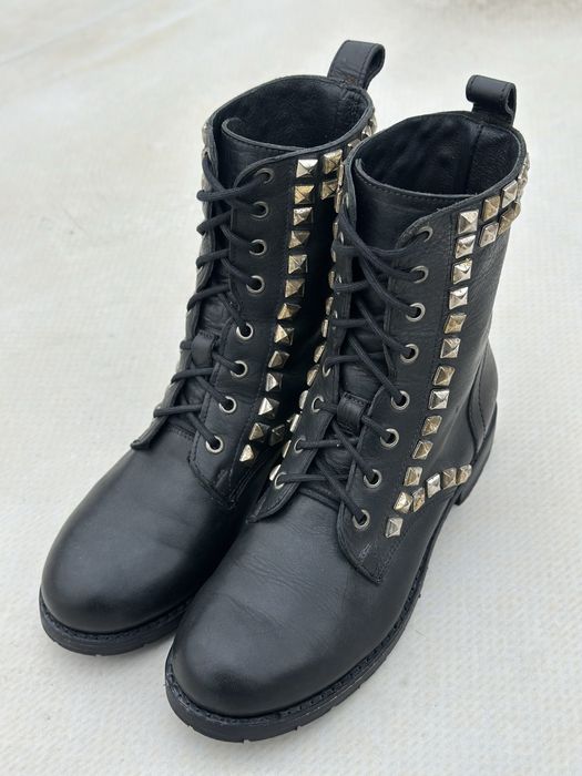 FRYE Rogan Studded Lace Tall  38