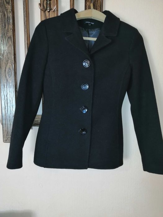 Класическо вталено дамско палто