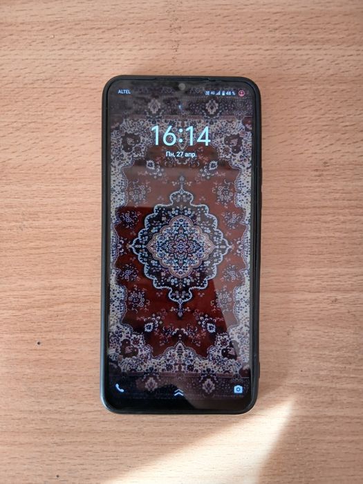 Продам телефон в отличном состоянии