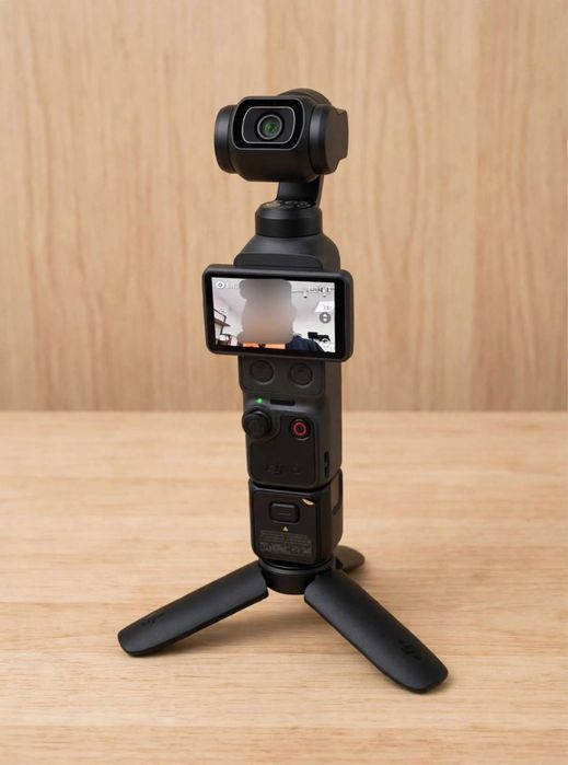 DJI Osmo Pocket 4