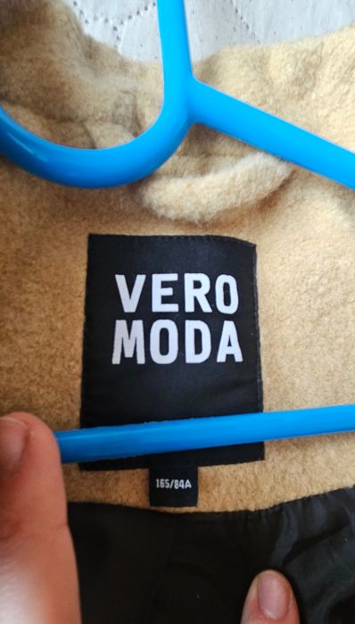 Стилно дамско палто, размер S 38, Цвят жълт