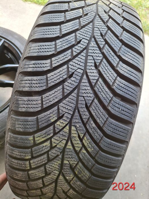Set de jante r17 cu anvelope 225 50 r17 Continental