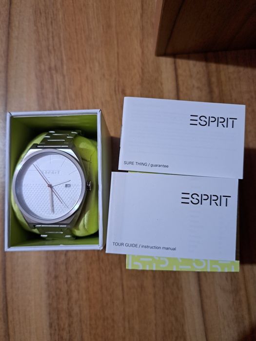 Часовник  ESPRIT