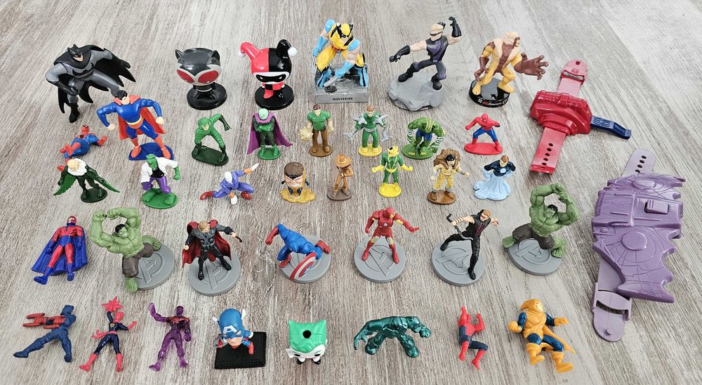 Lot jucării Marvel și DC Universe