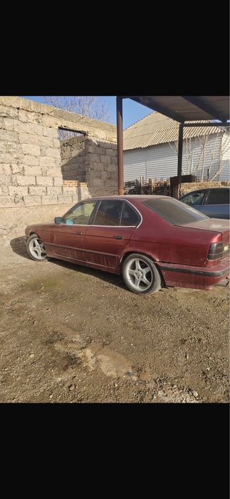 Продам машину не дорого продается