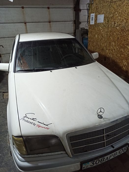 Продам мерса в хорошем состоянии