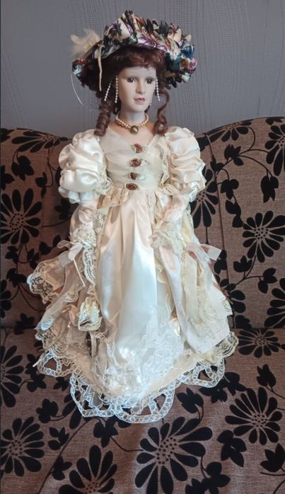 Порцеланови кукли